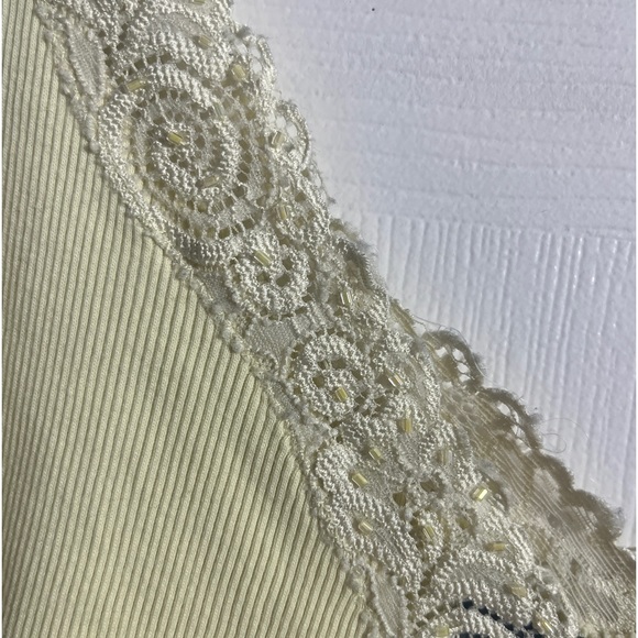 Plus size Y2K 1x August Silk Yellow ribbed lace tank top with sequin beads - Picture 8 of 9